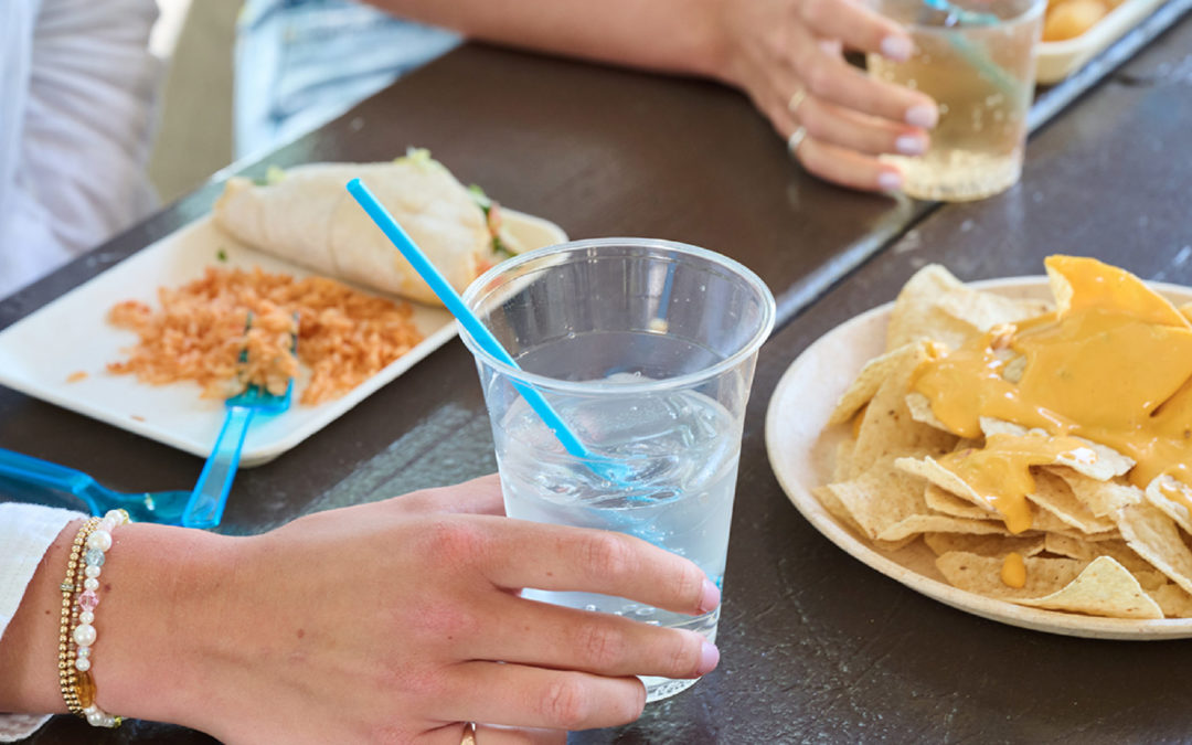 A Sustainable Future: Why Restaurants Should Choose Compostable Serviceware